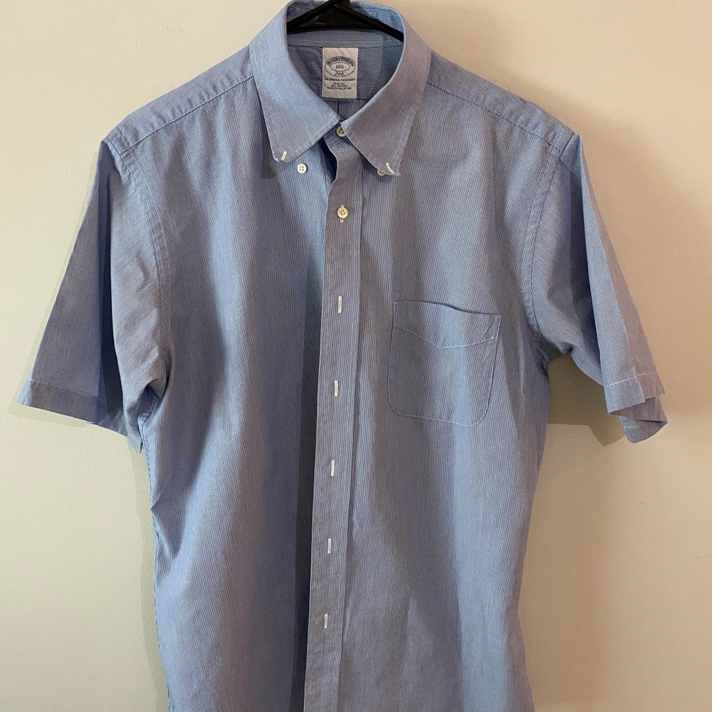 Brooks Brothers Light Blue and White Short-Sleeve Button-Down Shirt